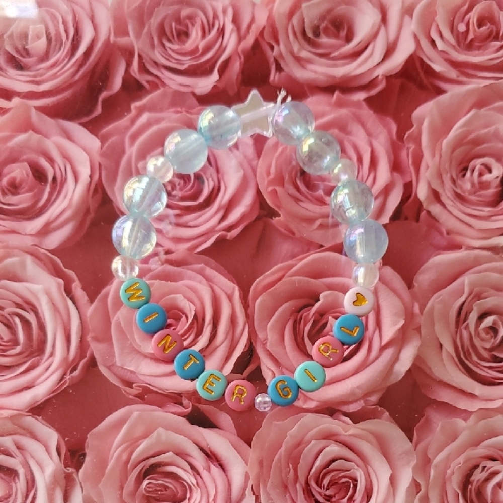 Handmade Winter Girl Bracelet💙